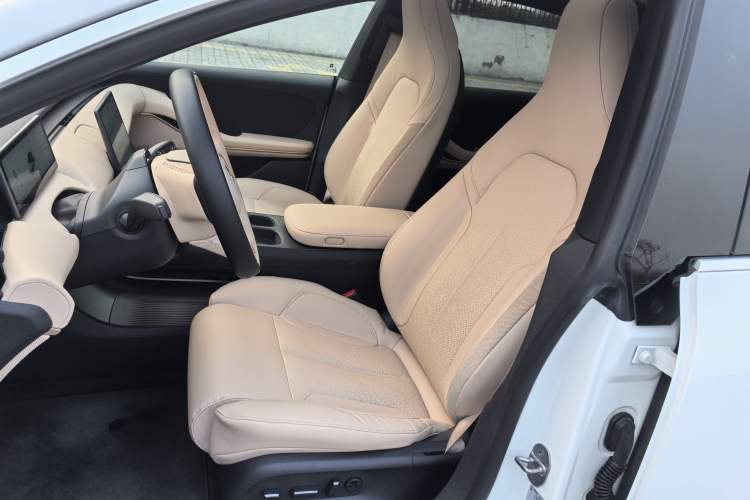 Used Nio ET5 2022 75 kWh