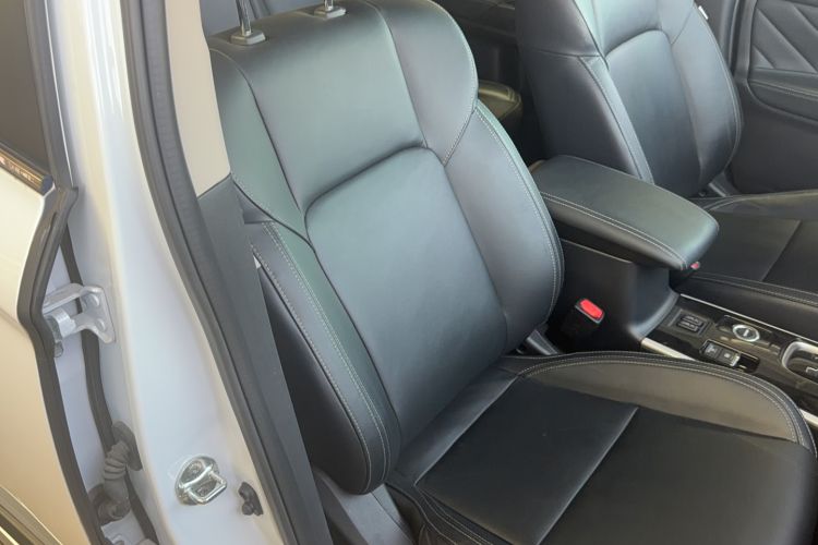 Used Mitsubishi Outlander 2021 2.4L 4x4 Zhi Xiang Edition 7 Seats
