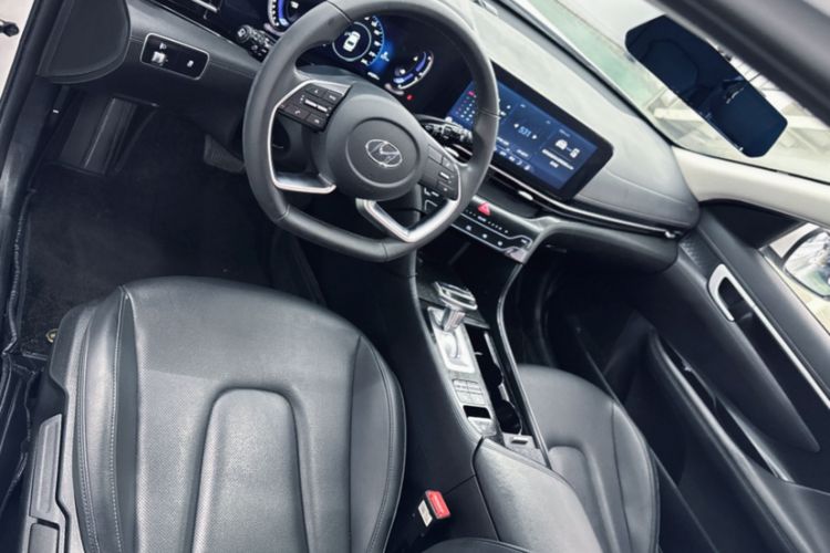 Used Hyundai Mistra 2021 1.8L CVT GLX Elite Edition
