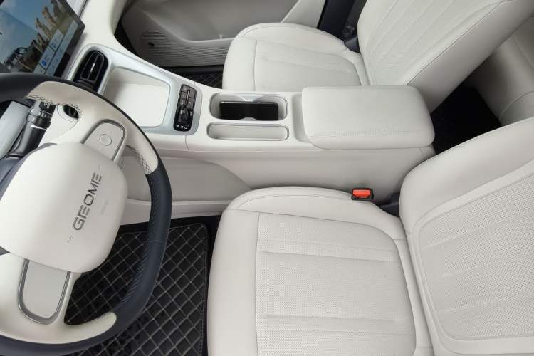 Used Geely Galaxy Geome 2025 310km Youth Edition
