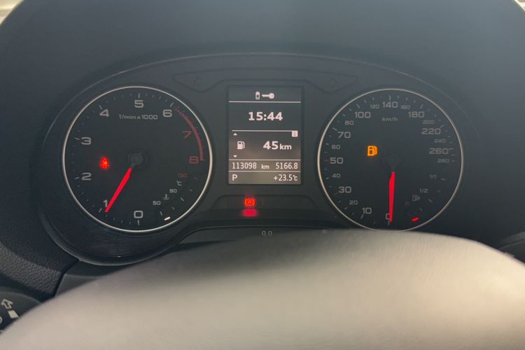 Used Audi A3 2014 Sportback 35 TFSI Automatic Ambition Edition Odometer Close Up