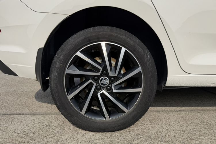 Used Skoda Rapid Spaceback 2020 1.5L Automatic Comfort Edition