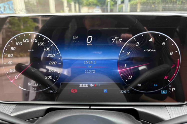 Used Mercedes-Benz C-Class 2023 C 260 L Sport Edition Odometer Close Up