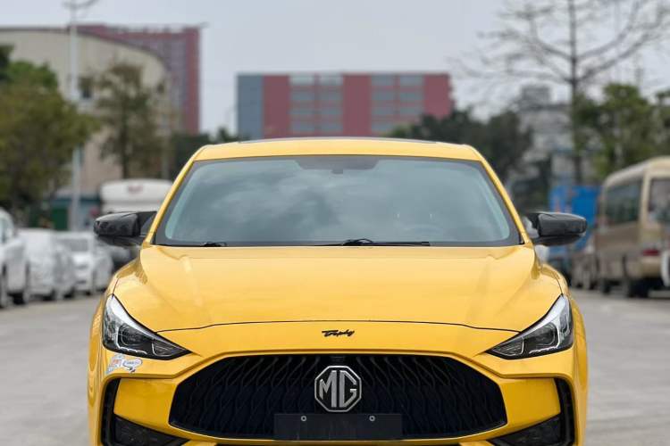 Used MG 5 2021 180 DVVT CVT Youthful Style Edition
