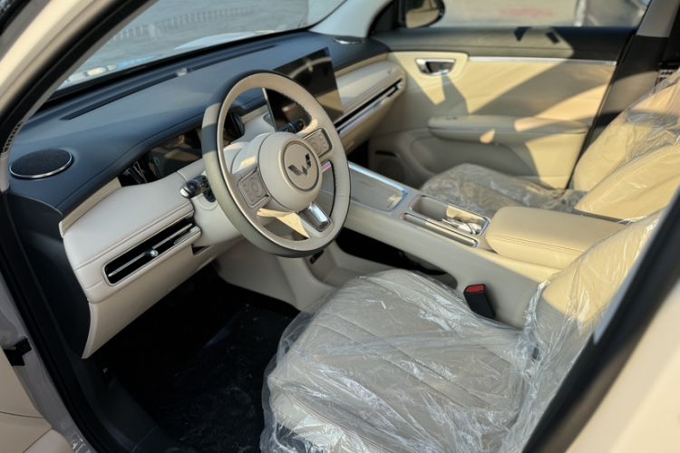 Used Wuling Bingo S 2025 Model 325km Deluxe Edition