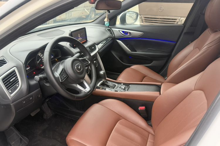 Used Mazda CX-4 2018 2.0L Automatic Two-Wheel Drive Blue Sky Dynamic Version China VI Standard