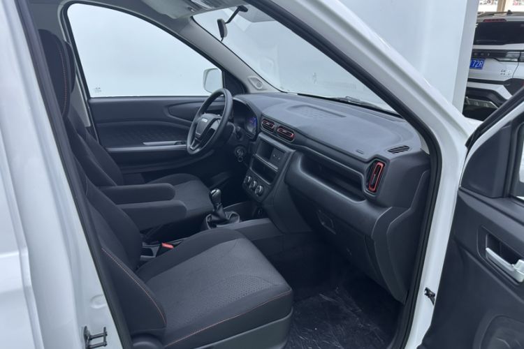 Used Dongfeng Fengon ix5 2021 1.5T Manual Urban Dynamic Edition
