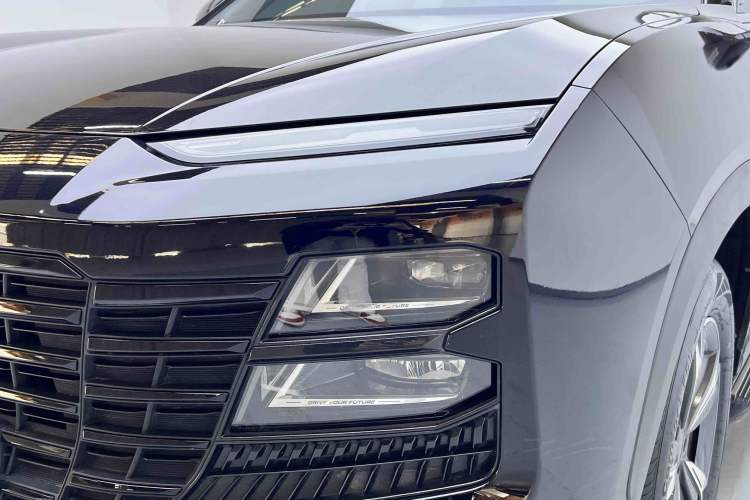 Used JETOUR Dashing 2024 1.5T DCT Starlight Shine Pro Edition
