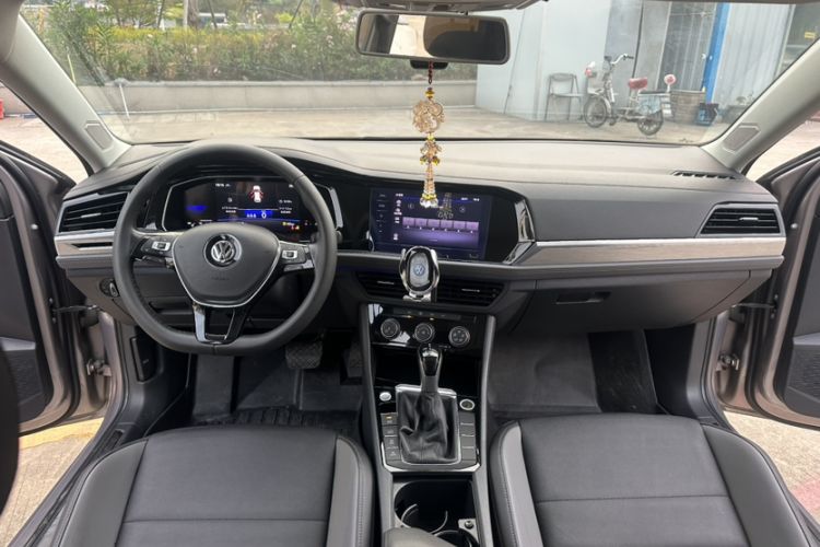 Used Volkswagen Sagitar 2021 280TSI DSG Excellence Edition Interior 2