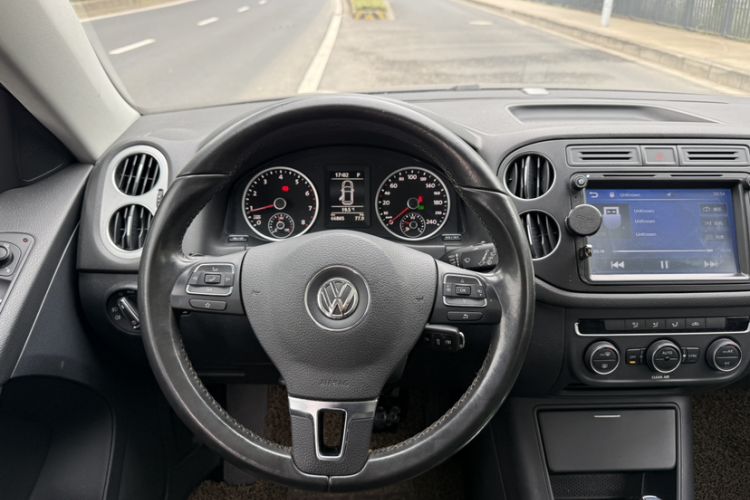 Used Volkswagen Tiguan 2017 300TSI Automatic Two-Wheel Drive Silk Road Comfort Edition Steering Wheel