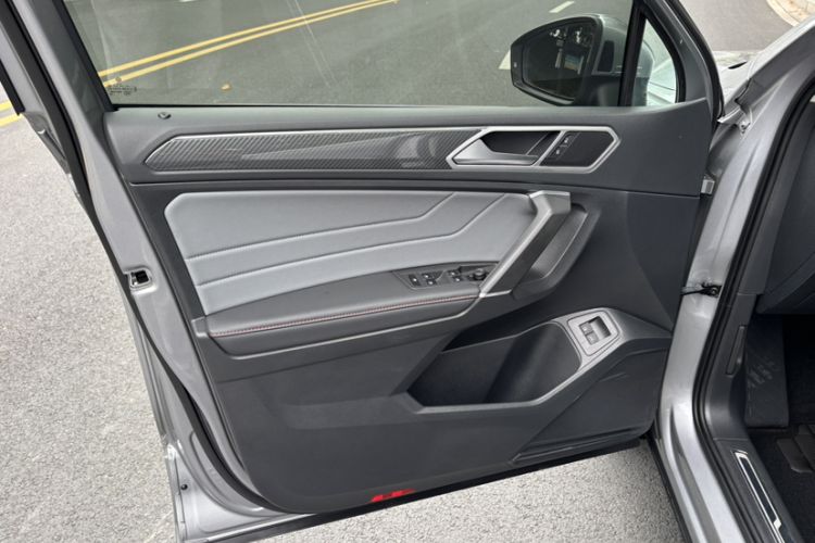 Used Volkswagen Tiguan L New Energy 2023 430 PHEV Plug-in Hybrid Flagship Edition