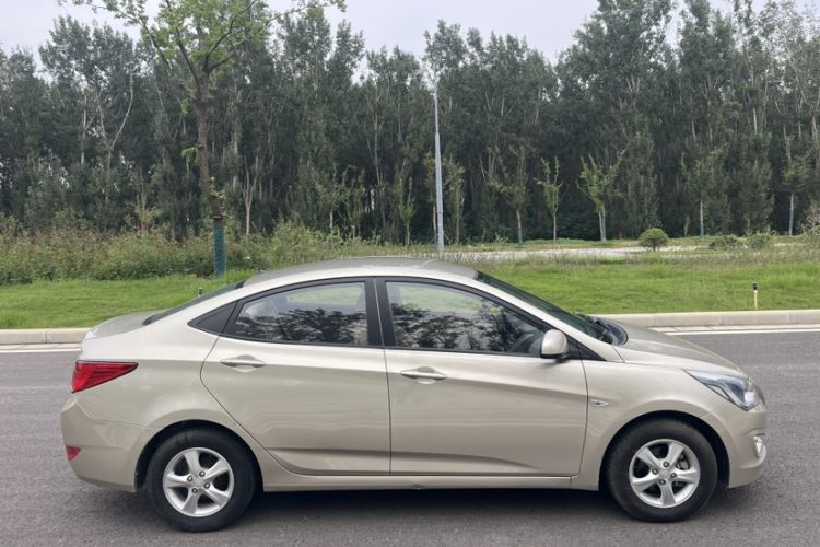 Used Hyundai Verna (older generation) 2014 1.4L Automatic Smart GLS
