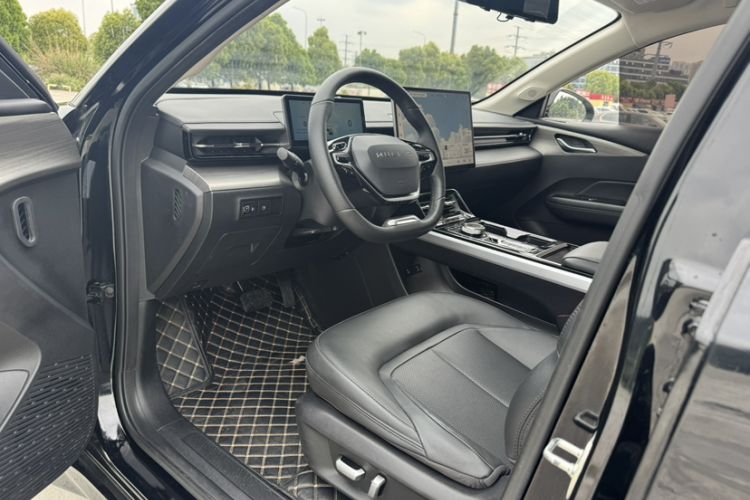 Used Wuling Xingguang 2023 150 Advanced Edition Interior 9