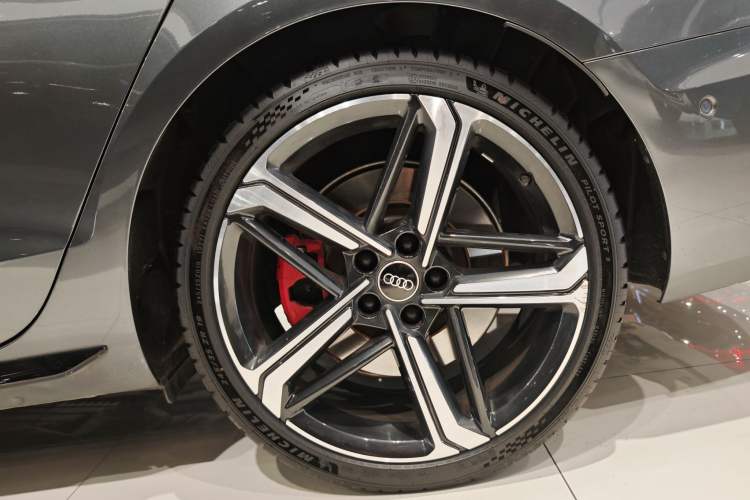 Used Audi A4L 2022 45 TFSI quattro Prestige Dynamic Edition
