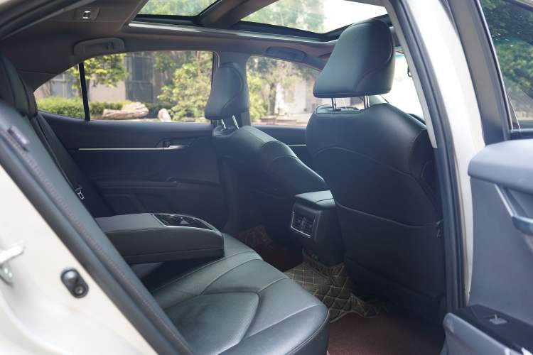 Used Toyota Camry 2021 2.5G Luxury Edition Interior 11