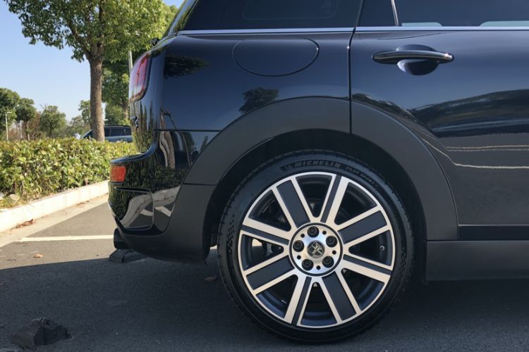 Used MINI Clubman 2023 Revised 2.0T COOPER S Connoisseur