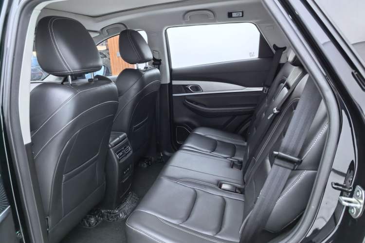 Used JETOUR X70 2020 1.5T DCT YueXing Edition 7-Seater
