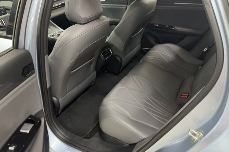 Used Geely Galaxy L6 2025 EM-i 140km Starship Edition