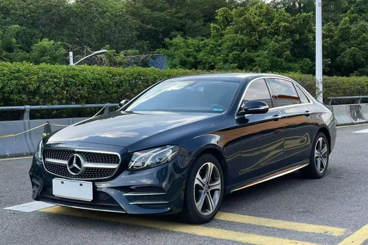 Used Mercedes-Benz E-Class 2018 Facelift E 200 L Sport Edition