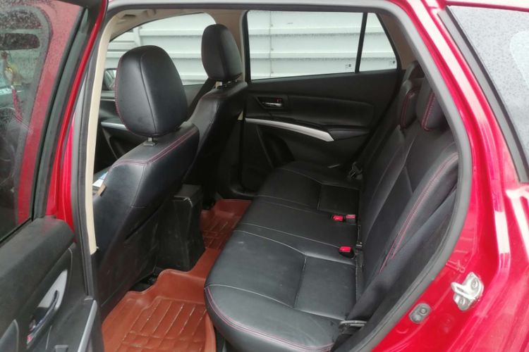 Used Suzuki S-Cross 2014 1.6L CVT Two-Wheel Drive Elite Version
