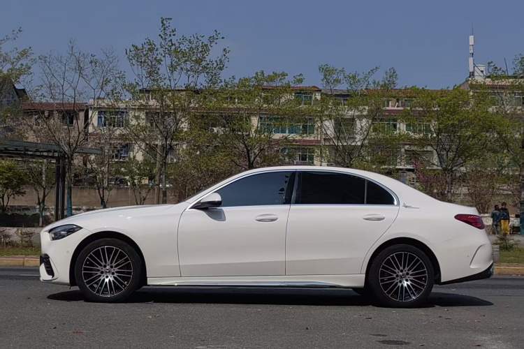 Used Mercedes-Benz C-Class 2024 Restyled C 260 L Sport Edition Exterior 3