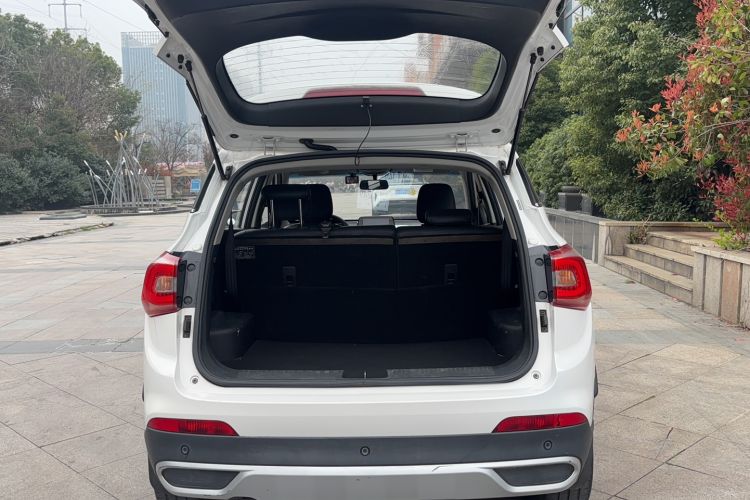 Used Baojun 510 2017 1.5L Manual Fashion Model
