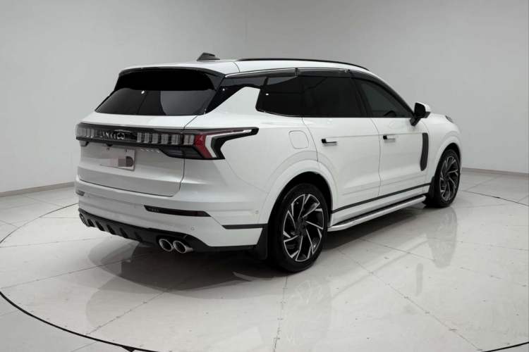 Used Lynk & Co 09 2021 2.0T Halo Six-Seater
