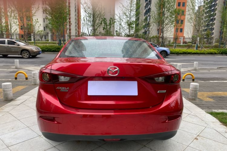 Used Mazda 3 Axela 2019 Cloud-Controlled Version Sedan 1.5L Automatic Comfort Trim China VI Standard Exterior 2