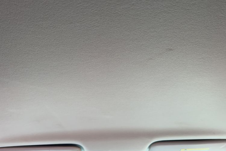 Used Dongfeng Aeolus Yixuan 2023 Mach Edition 1.5L Automatic Chasing Wind Version Headliner