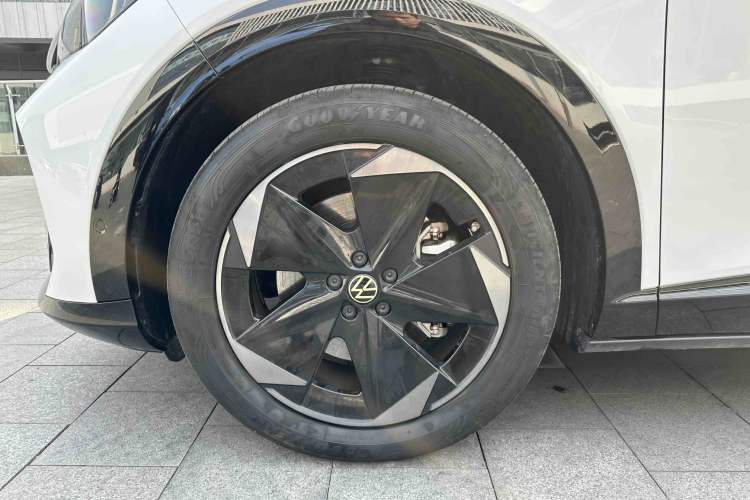 Used Volkswagen ID.UNYX 2024 Pro Long-Range Version