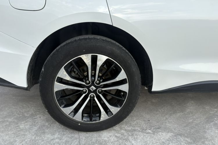 Used Baojun RC-6 2019 1.5T CVT 24-Hour Online Flagship Edition