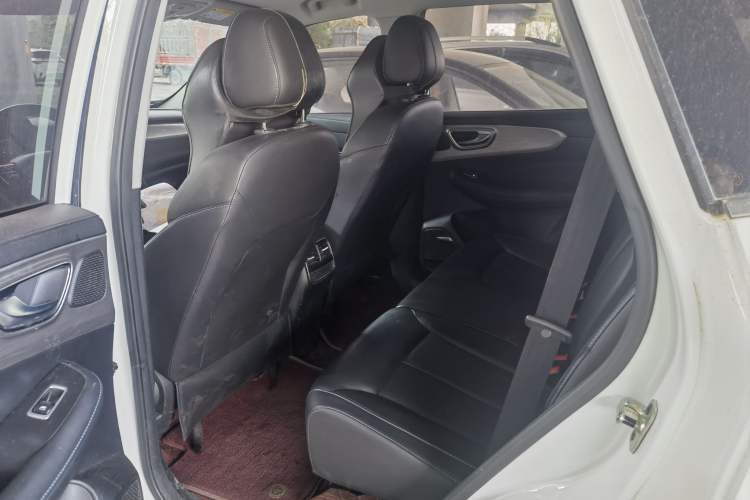 Used Roewe RX5 2022 330TGI Automatic National Style Edition Left Rear Seat