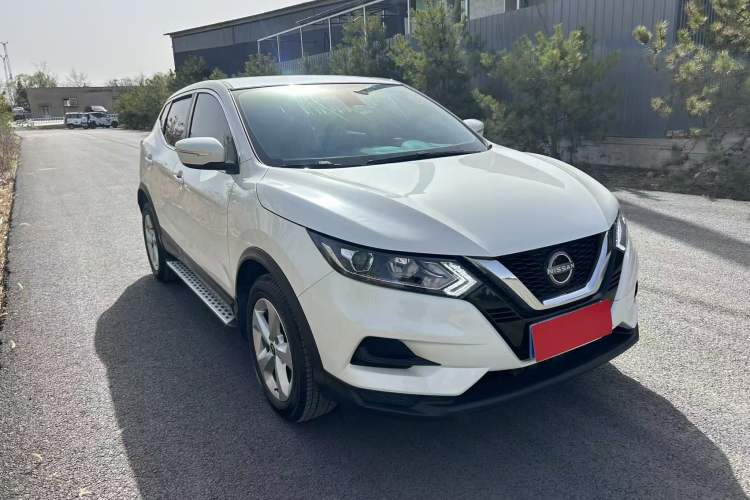 Used Nissan Qashqai 2023 Classic 2.0L CVT XV Comfort Edition
