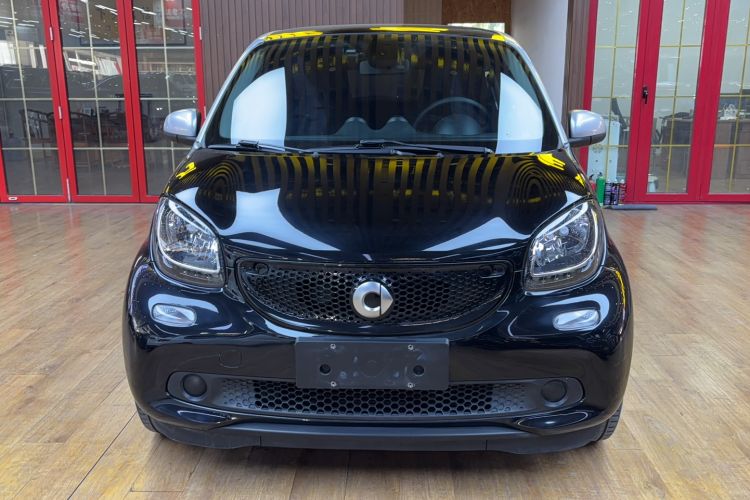 Used smart forfour 2016 0.9T 66 kW Pioneer Edition
