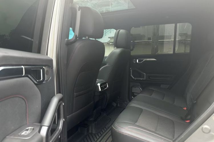 Used JETOUR Traveler 2023 2.0T All-Wheel Drive CrossPRO+