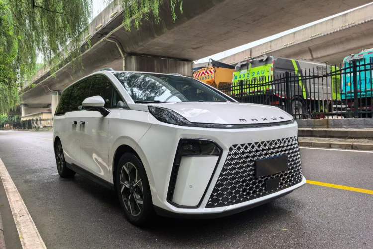 Used SAIC MAXUS G70 2024 2.0T Automatic Flagship Version 7 Seats
