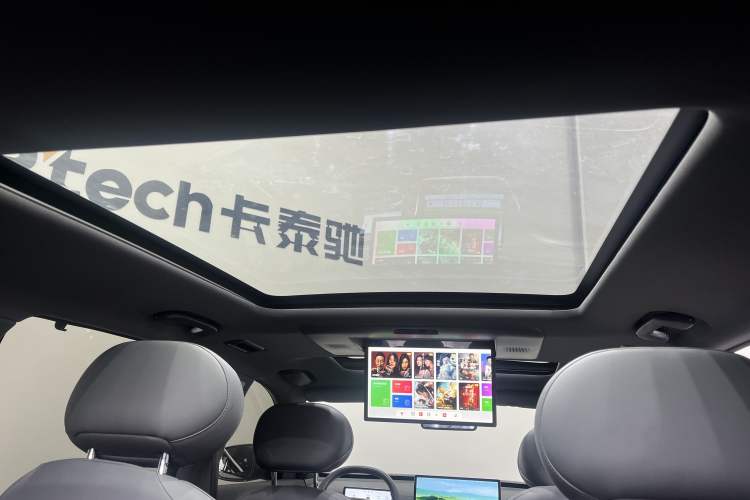 Used Dongfeng eπ eπ008 2024 210Max Range-Extended Version 6 Seats