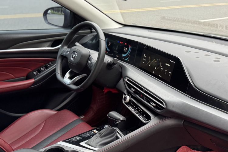 Used CHANGAN Eado 2021 PLUS Blue Whale NE 1.4T GDI DCT Prestige Model