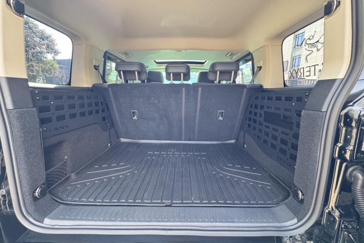 Used Tank 300 2024 2.0T Conqueror Interior 5