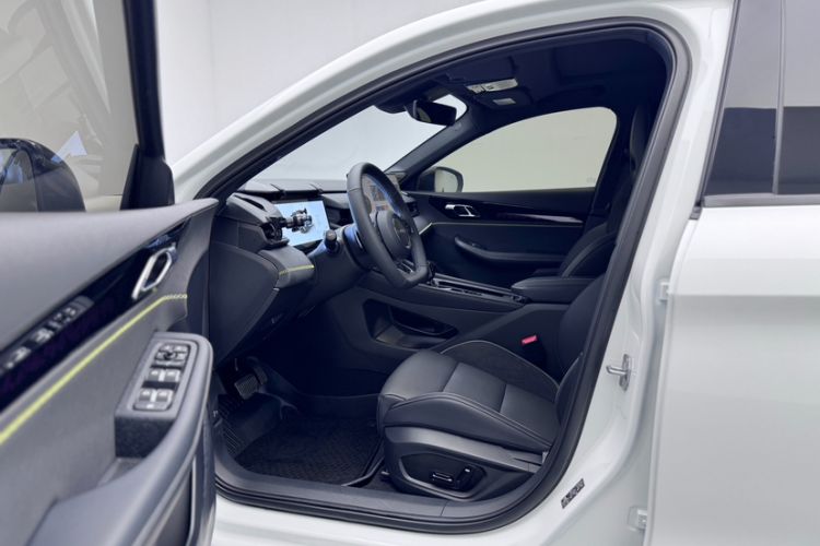 Used Lynk & Co 03 2025 1.5TD DCT Champion Edition Pro