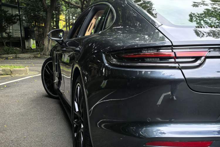 Used Porsche Panamera 2017 Panamera Executive Long Wheelbase 3.0T