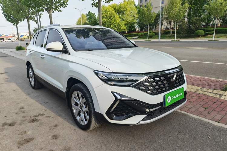 Used Jetta VS5 2022 280TSI Manual Advanced Trim Exterior 2