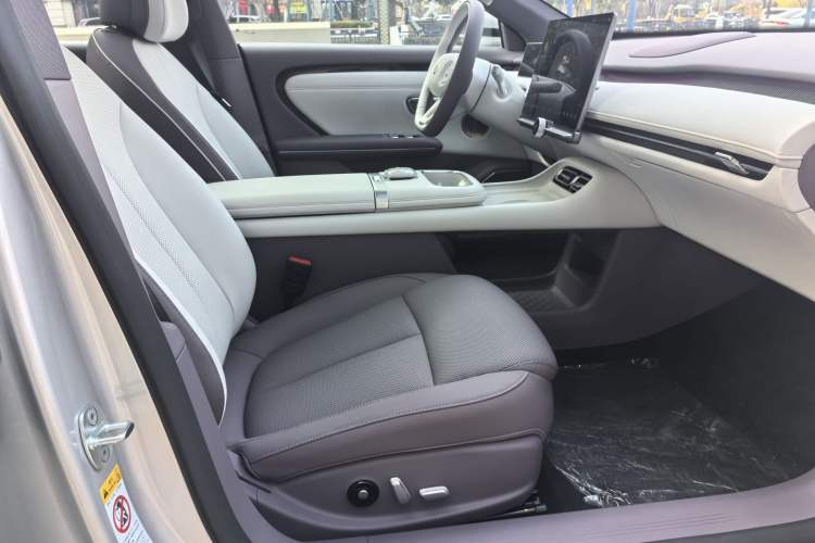 Used CHANGAN NEVO A06 2026 Model 240 Laser Ultra