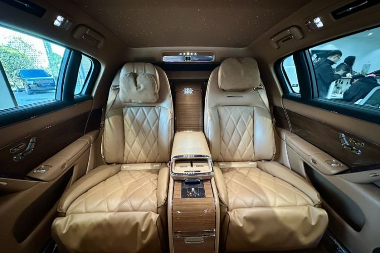 Used Hima S800 2025 Model, Range-Extended Starlight Executive Edition, 4 Seats
