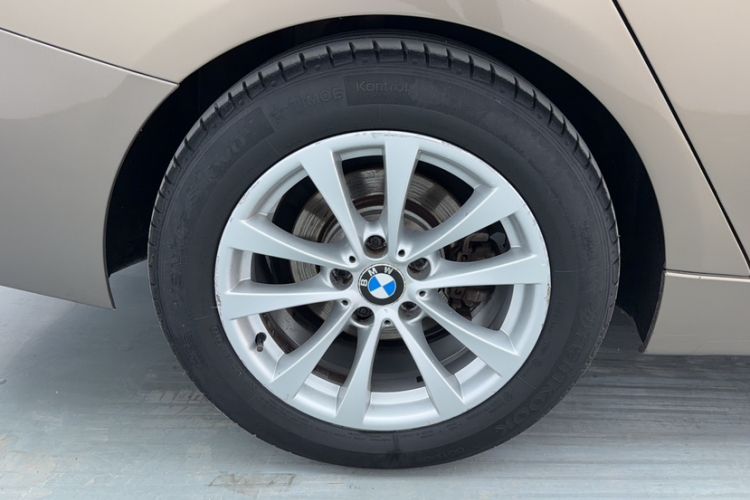 Used BMW 3 Series GT 2013 320i Leading Model
