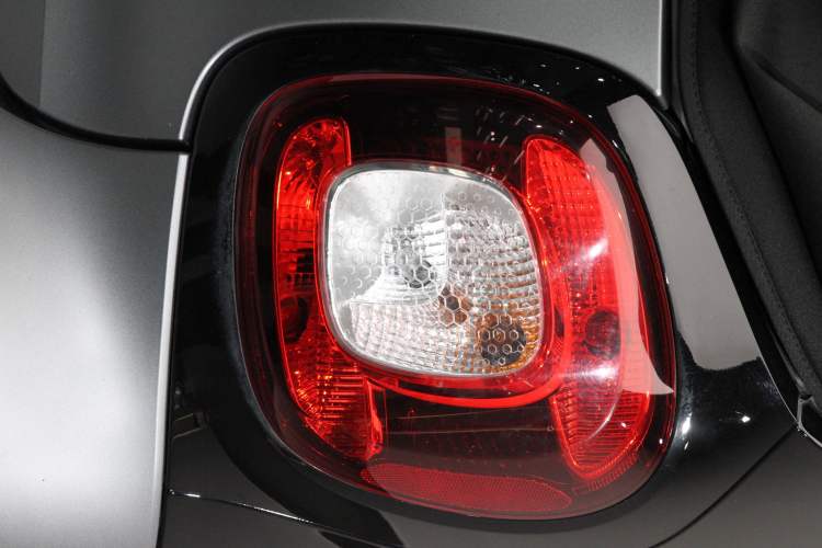 Used smart fortwo 2018 1.0L 52kW Convertible Passion Edition China V Standard
