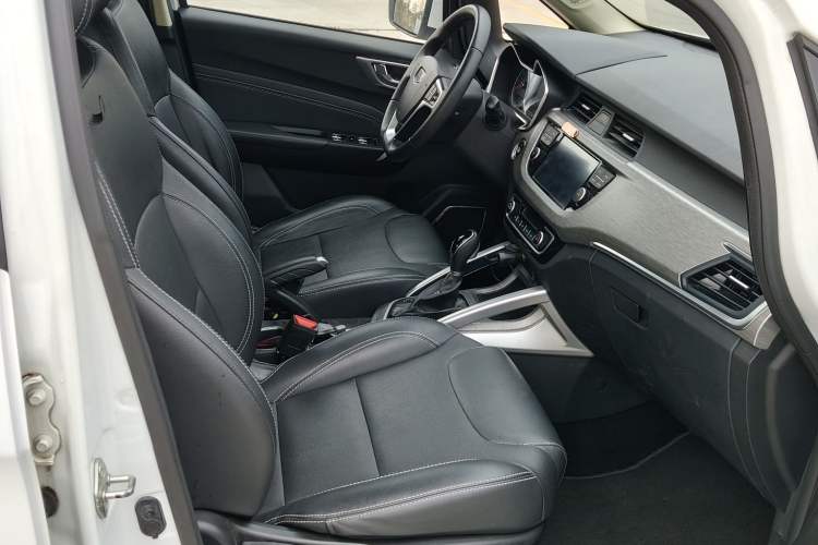 Used Geely Auto Vision X3 2017 1.5L Automatic Elite Model
