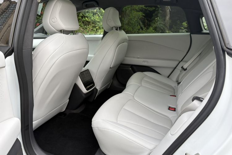 Used XPeng P7+ 2024 Long-Range Max Interior 3