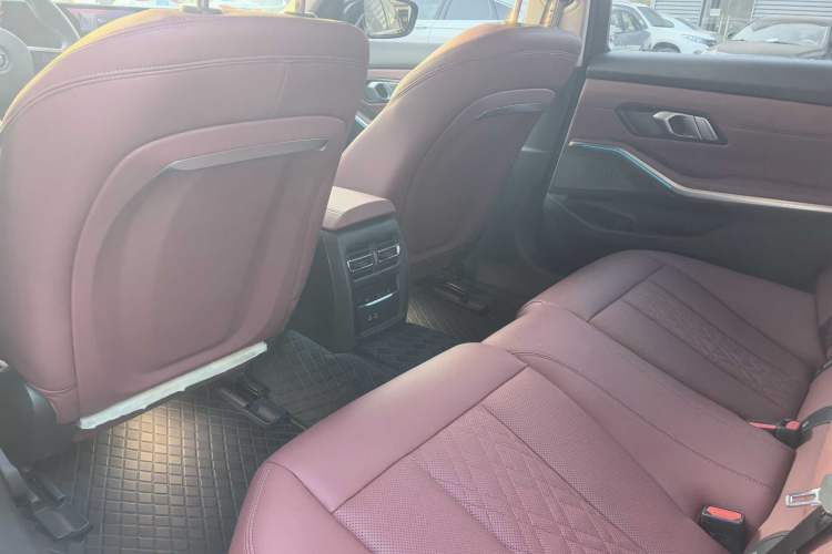 Used BMW i3 2025 eDrive 35 L