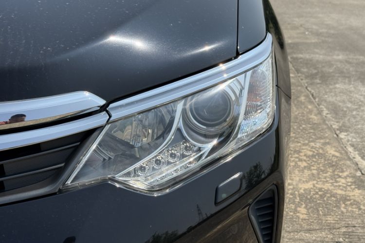 Used Toyota Camry 2015 Dual-Engine 2.5 HG Luxury Navigation Edition Exterior 6